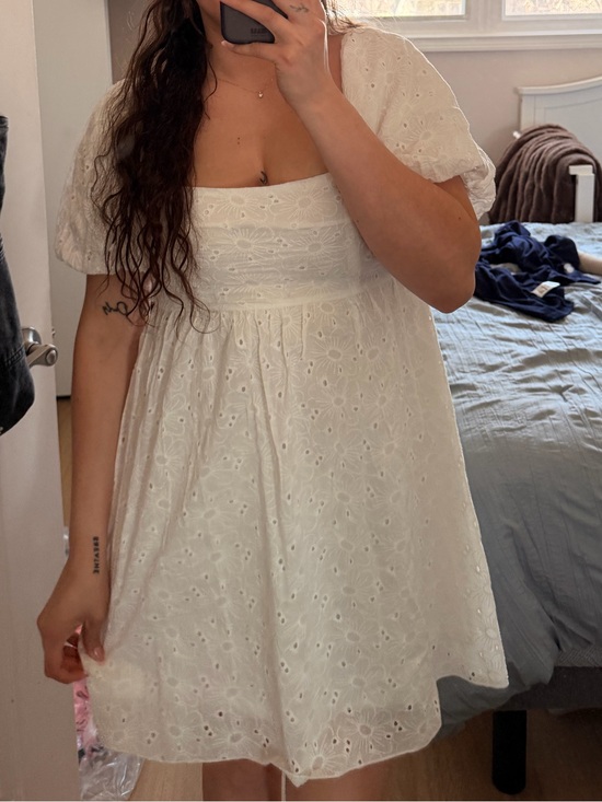 Dresses & Skirts - White Eyelet Puff-Sleeve Mini Dress - Unbranded